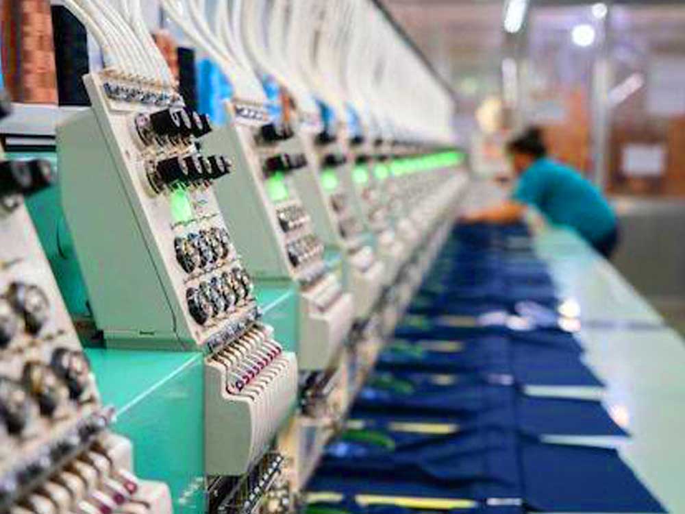 Embroidery T-shirt Printing